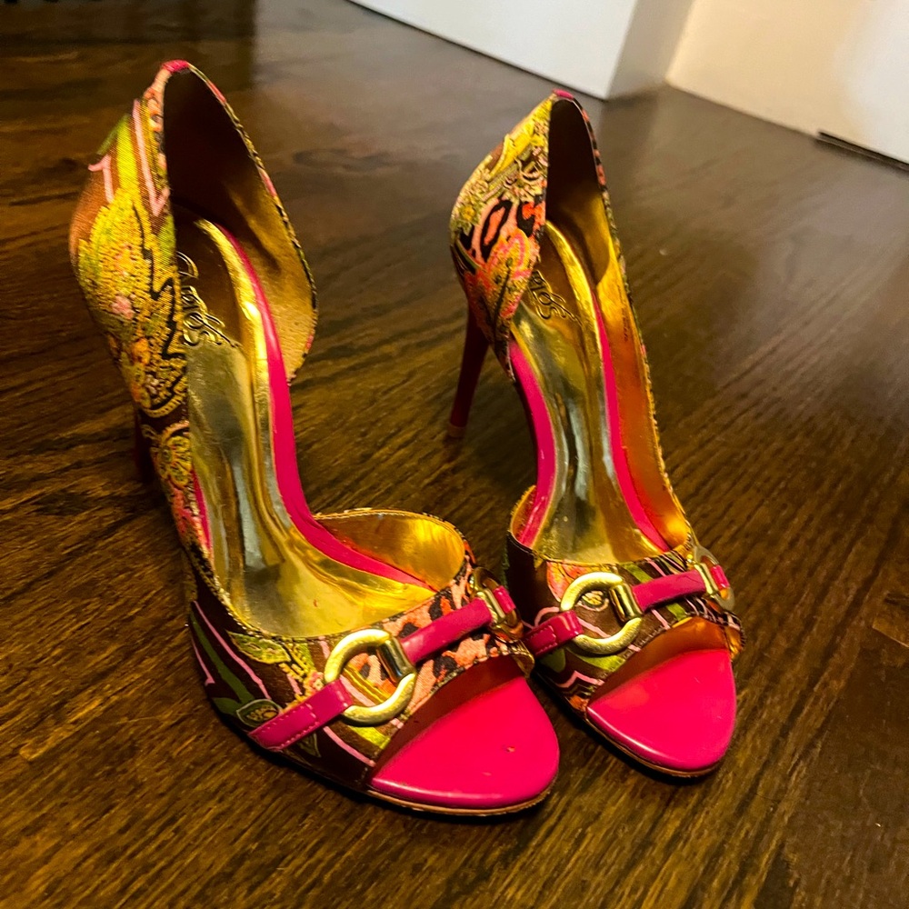 Carlos By Carlos Santana High Heels with Pink, gold, paisley and cheetah print